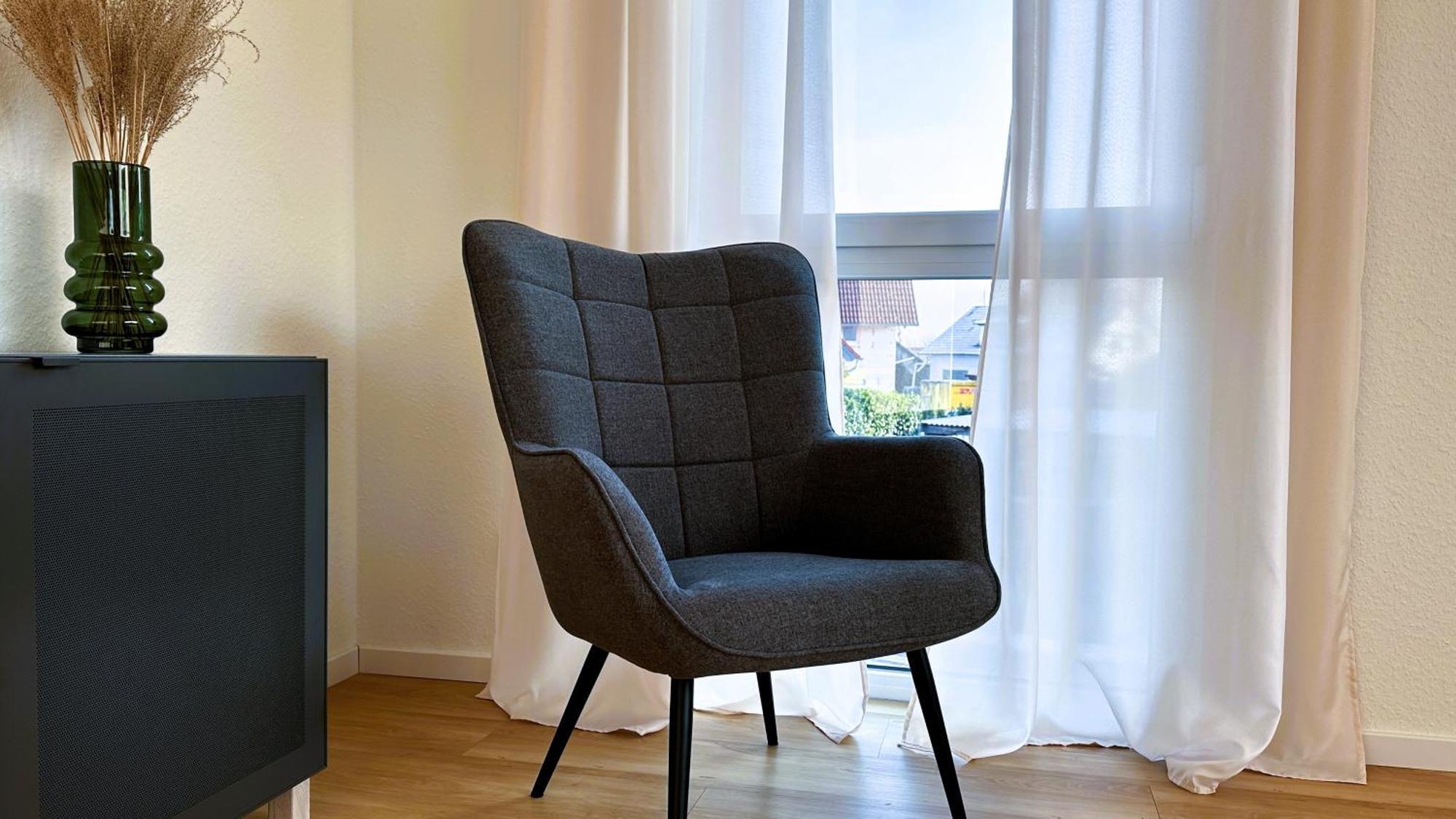 Amao-grey I 86qm I Modernes I 86qm I Balkon, Netflix I Parkplatz I Naehe Europa-park